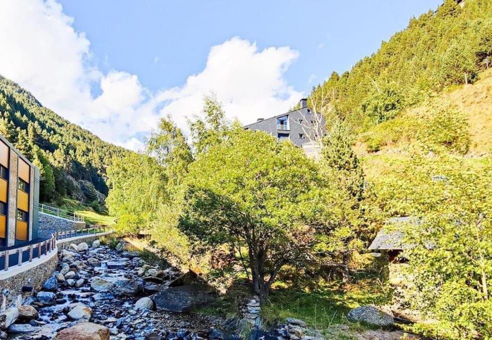 Unico Piso Colorido Y Divertido En Ransol - Increibles Vistas Al Rio Y Naturaleza - Ideal Familias L By Bonesvacances Andorra la Vella Buitenkant foto